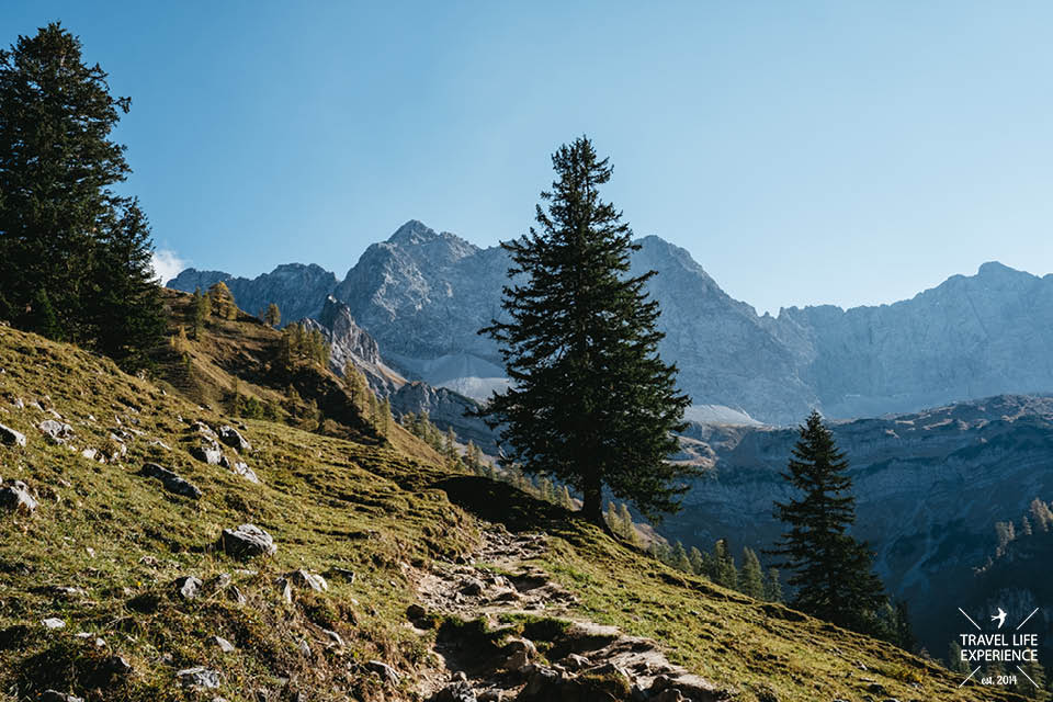 Panoramaweg zur Binsalm Herbstwanderung im Karwendel