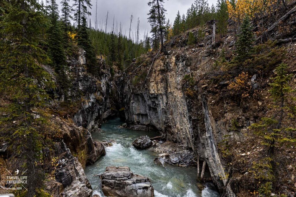 Rundreise durch den Westen Kanadas: Marble Canyon im Yoho Nationalpark