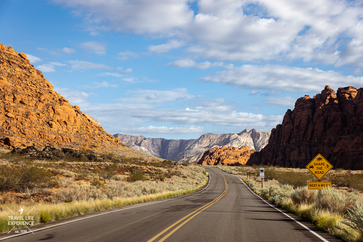 Wandern im Snow Canyon State Park bei St. George in Utah Wandern im Snow Canyon State Park bei St. George in Utah
