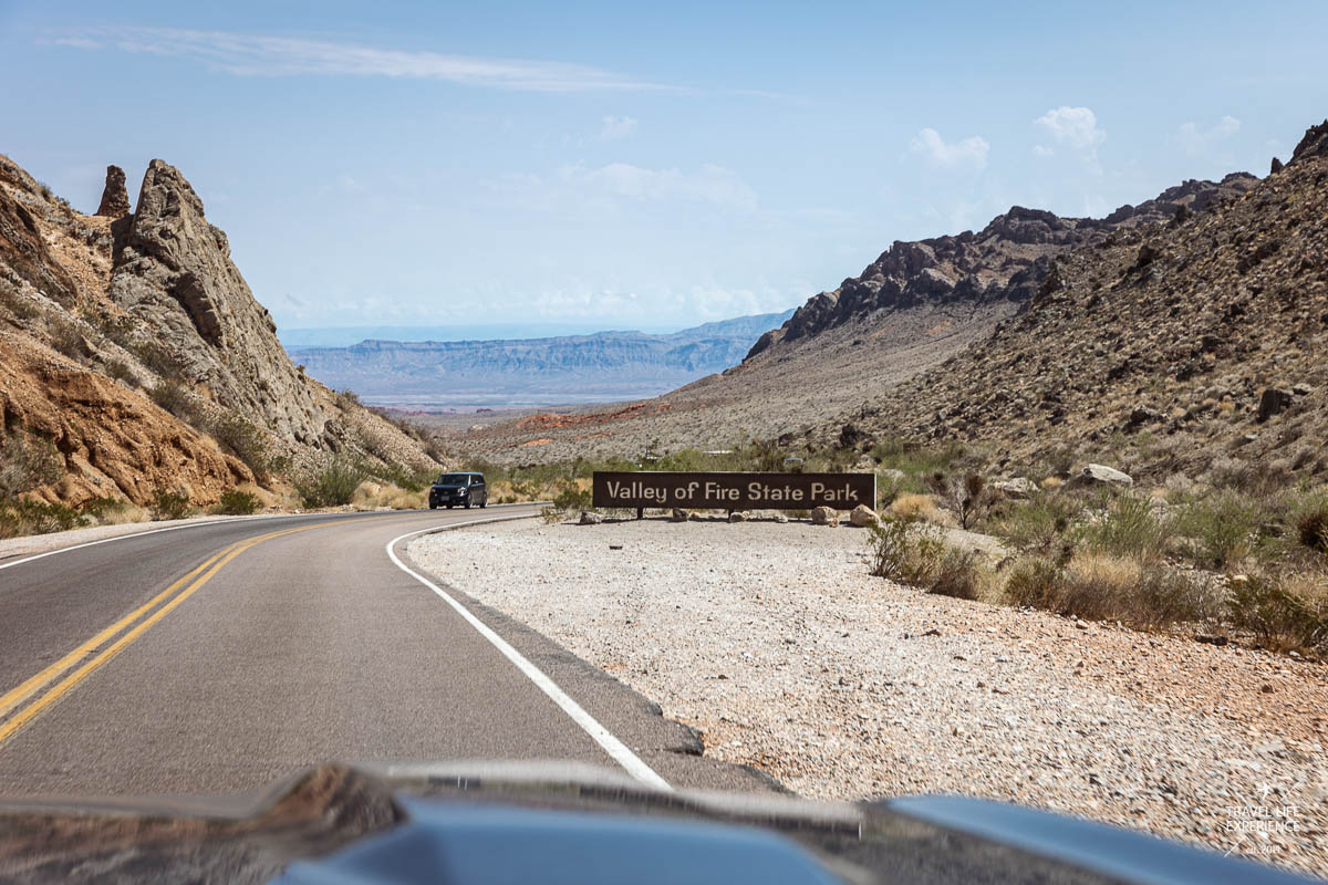 Eingangsschild zum Valley of Fire State Park in Nevada
