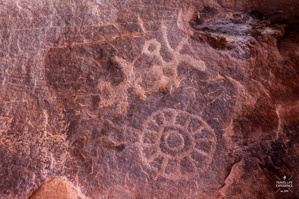 Petroglyphen am Atlatl Rock