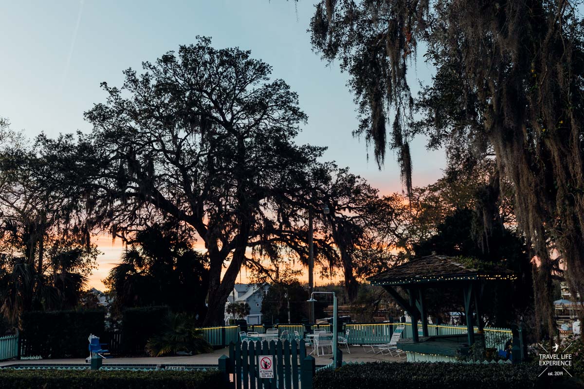 Sonnenuntergang vor dem Hotel in Steinhatchee