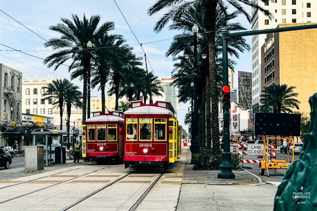Rundreise durch Florida und die Südstaaten: historische Straßenbahnen in New Orleans