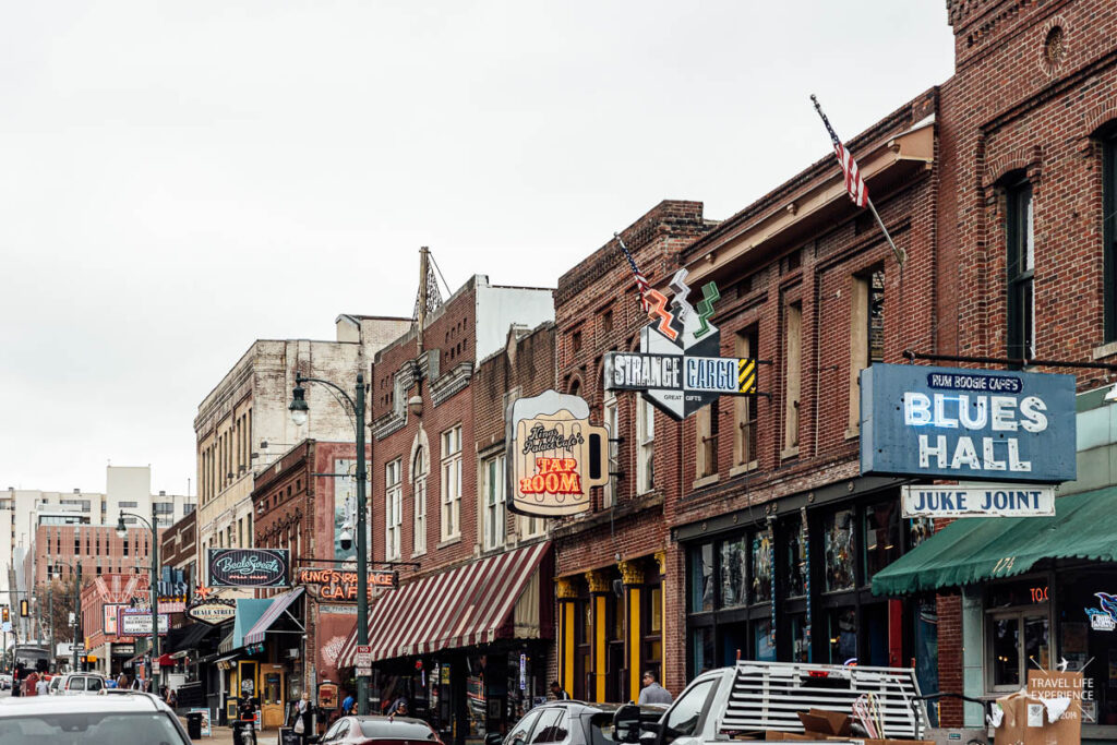 Rundreise durch Florida und die Südstaaten: Die Beale Street in Memphis