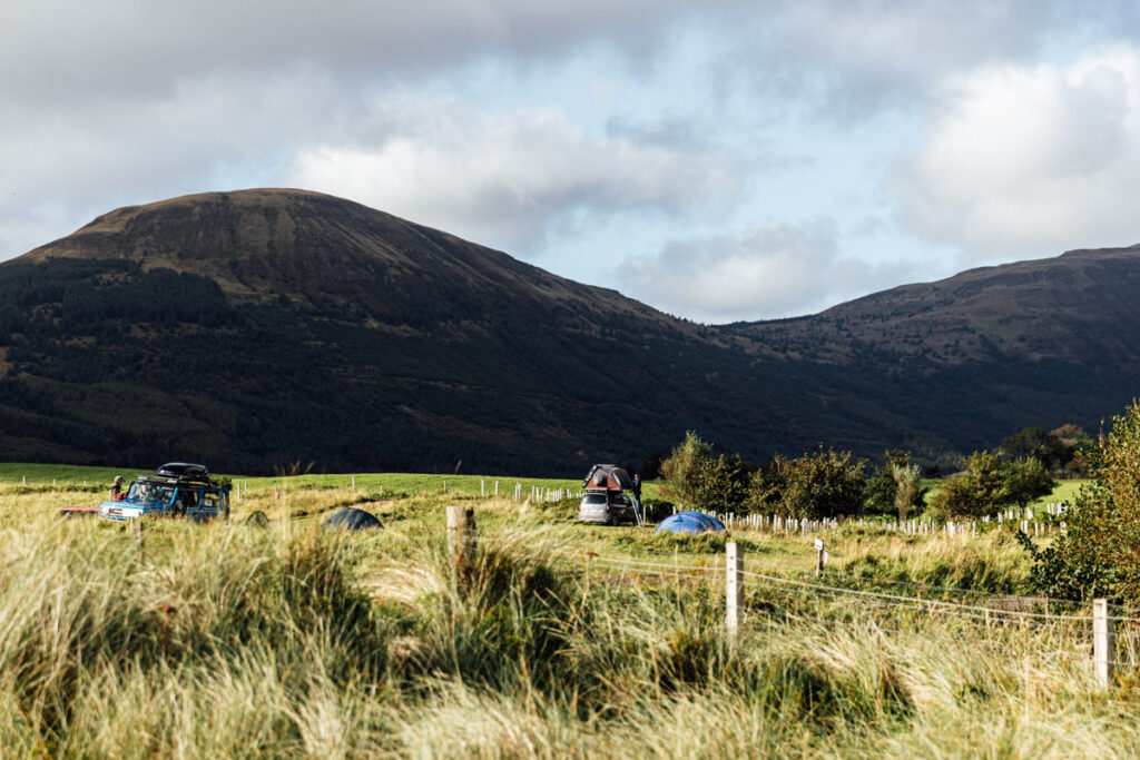 Schottland mit dem Dachzelt (iKamper Skycamp 2.0 auf einem Renault Kangoo) Schottland mit dem Dachzelt (iKamper Skycamp 2.0 auf einem Renault Kangoo)
