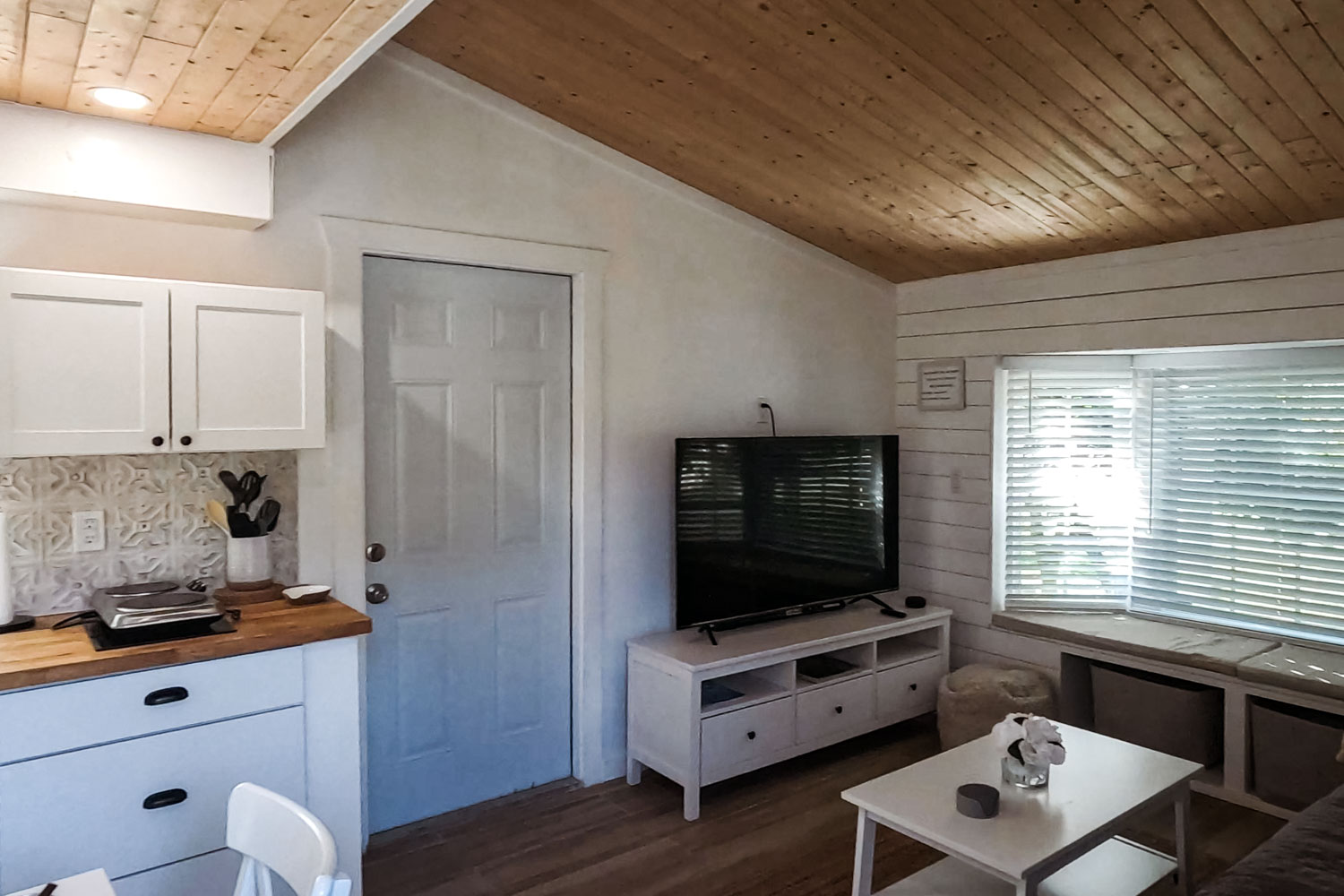 Unterkunft Homestead Florida: Wohnzimmer in einer umgebauten Scheune